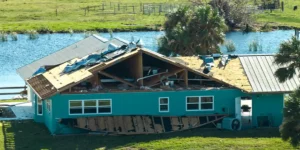 Step-by-step guide to filing a successful roof insurance claim in Florida.
